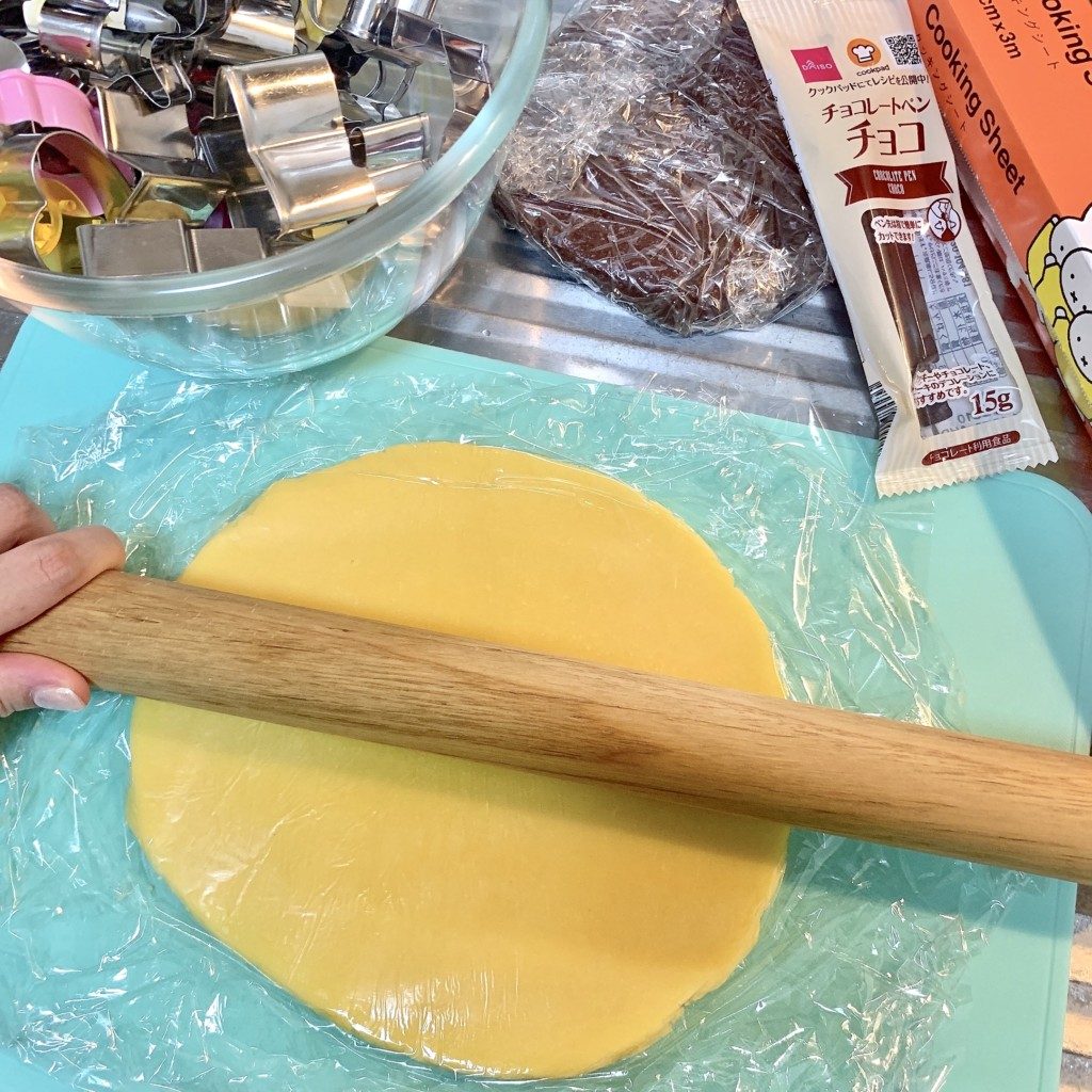 クッキー　サクサク　キャラクター　モチーフ　アレンジ　レシピ　作り方　型抜き　バター　インスタ映え