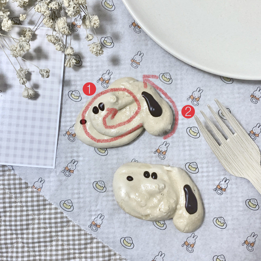 クッキー　メレンゲクッキー　卵白　簡単　レシピ　作り方　犬　キャラクター　可愛い　　キャラクターの描き方　スヌーピー